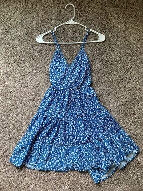 SHEIN Light Blue Floral Tiered Dress